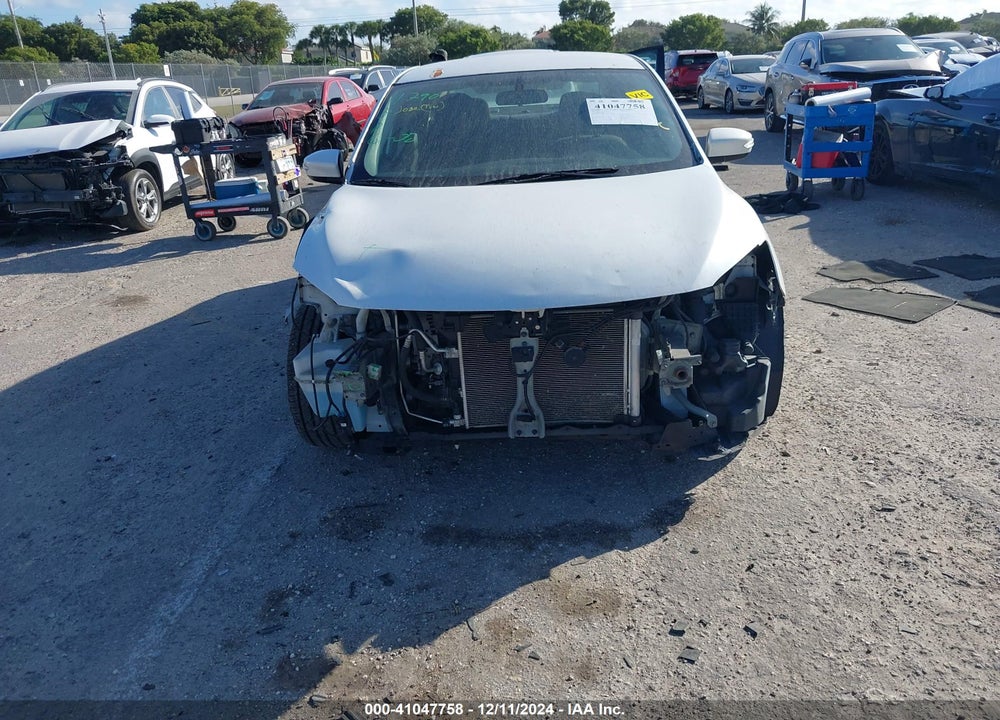 2015 NISSAN SENTRA SR VIN: 3N1AB7AP9FY267965