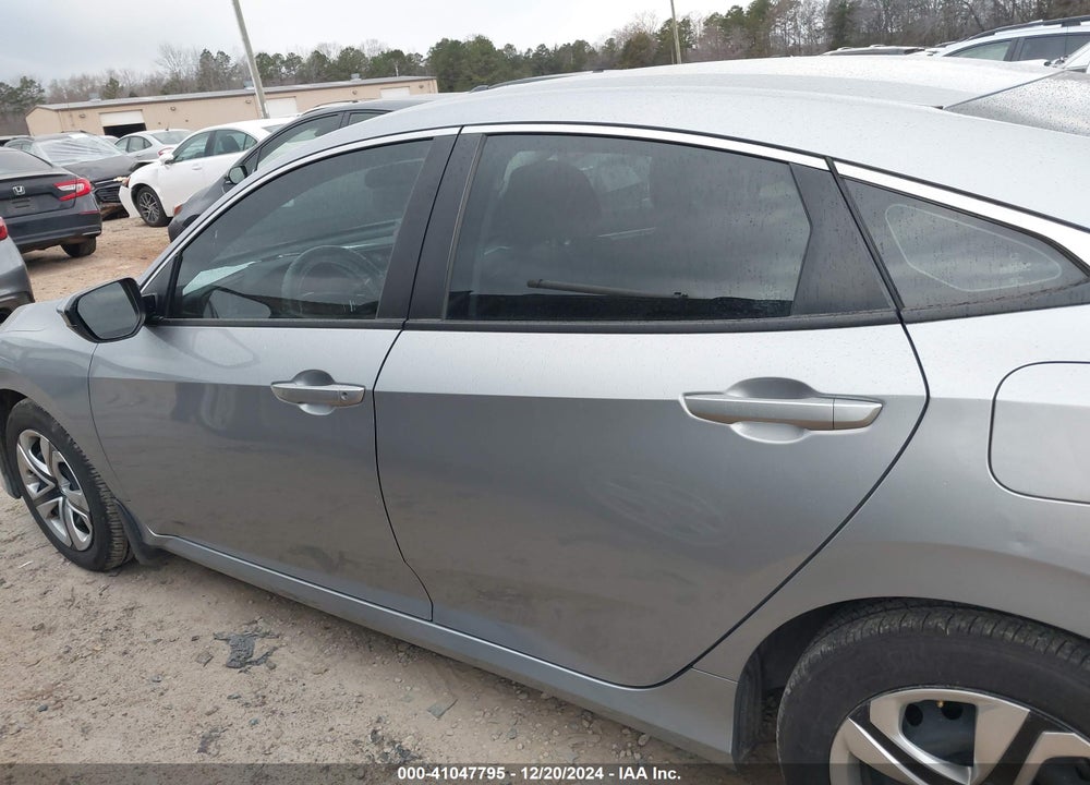 2018 HONDA CIVIC LX VIN: 2HGFC2F53JH541199