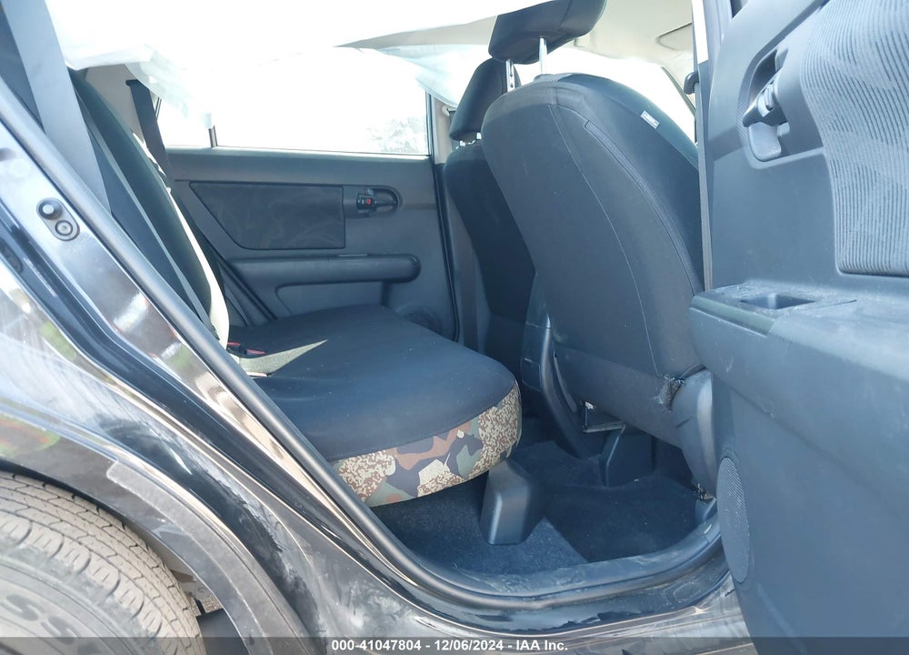 2015 SCION XB 686 PARKLAN EDITION VIN: JTLZE4FE5FJ080566