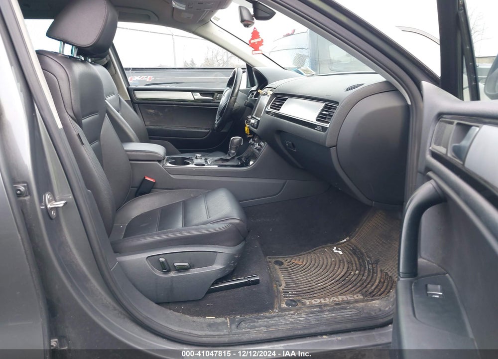 2012 VOLKSWAGEN TOUAREG TDI SPORT VIN: WVGFK9BPXCD002382