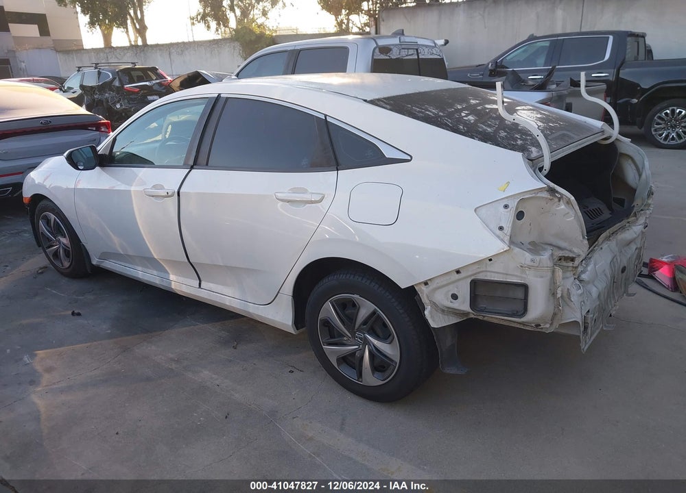 2019 HONDA CIVIC LX VIN: 2HGFC2F68KH568103