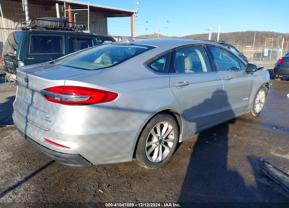 2019 FORD FUSION HYBRID SE VIN: 3FA6P0LU0KR187415