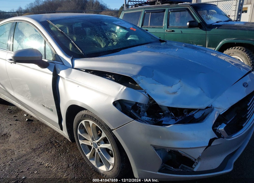 2019 FORD FUSION HYBRID SE VIN: 3FA6P0LU0KR187415