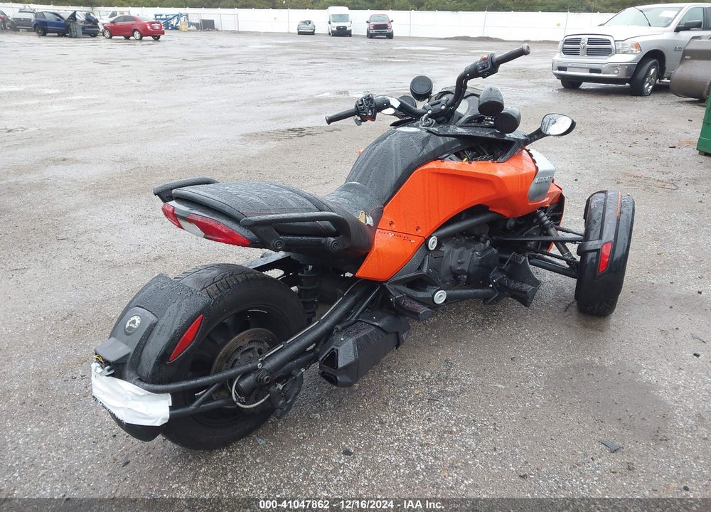 2015 CAN-AM SPYDER ROADSTER F3/F3-S VIN: 2BXRDDD29FV000938