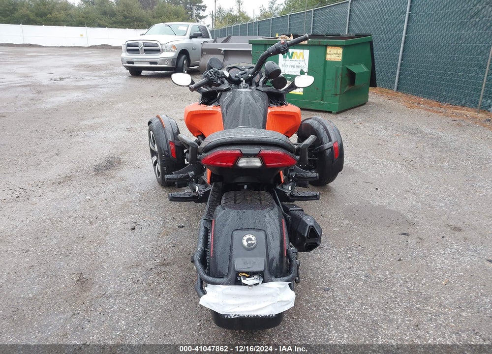 2015 CAN-AM SPYDER ROADSTER F3/F3-S VIN: 2BXRDDD29FV000938