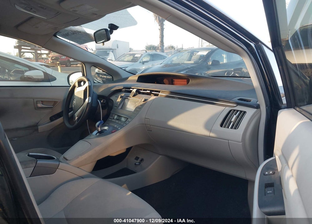 2012 TOYOTA PRIUS TWO VIN: JTDKN3DU2C5417202