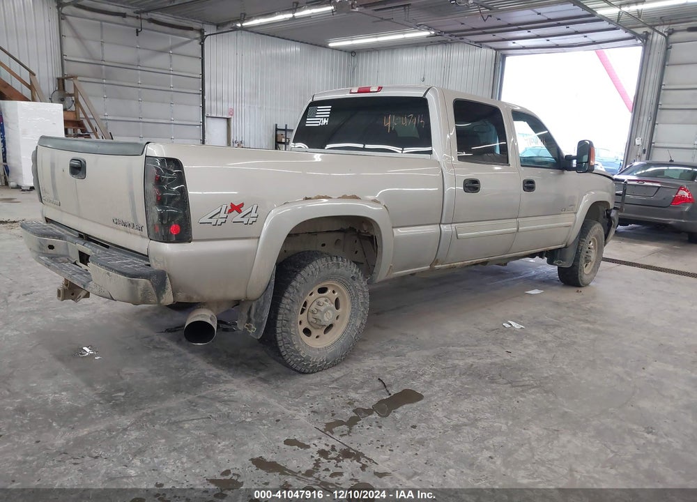 2005 CHEVROLET SILVERADO 2500HD LS VIN: 1GCHK23265F842027