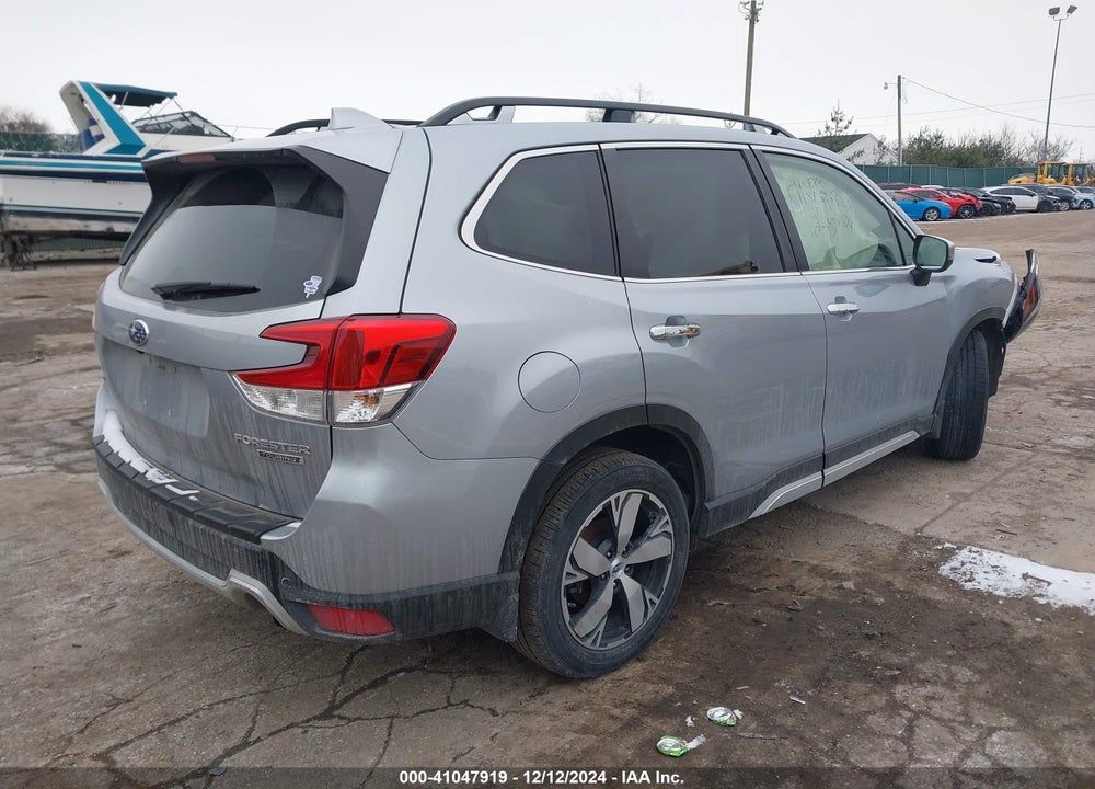 2019 SUBARU FORESTER TOURING VIN: JF2SKAWC7KH518588