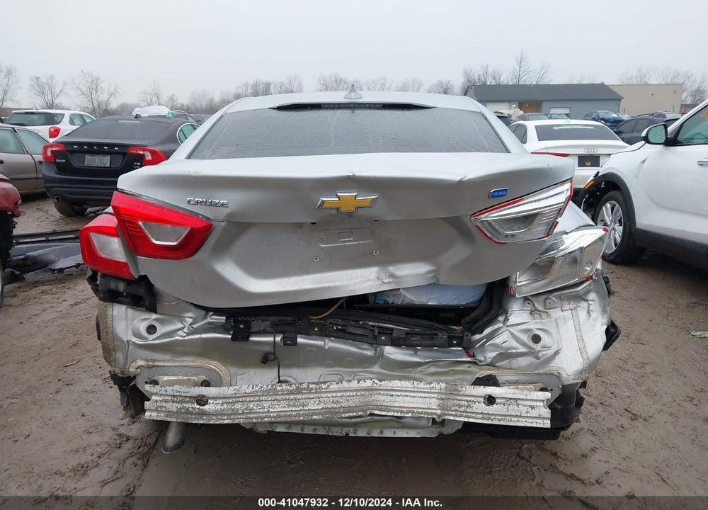 2017 CHEVROLET CRUZE LT AUTO VIN: 1G1BH5SE4H7238226
