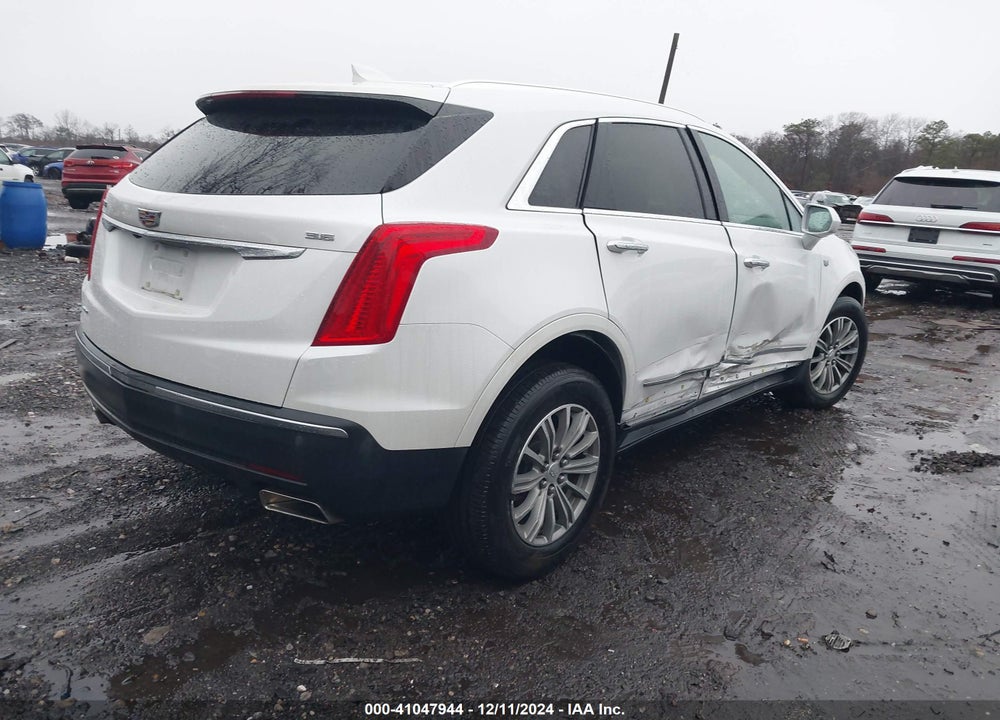 2018 CADILLAC XT5 LUXURY VIN: 1GYKNDRS1JZ150146