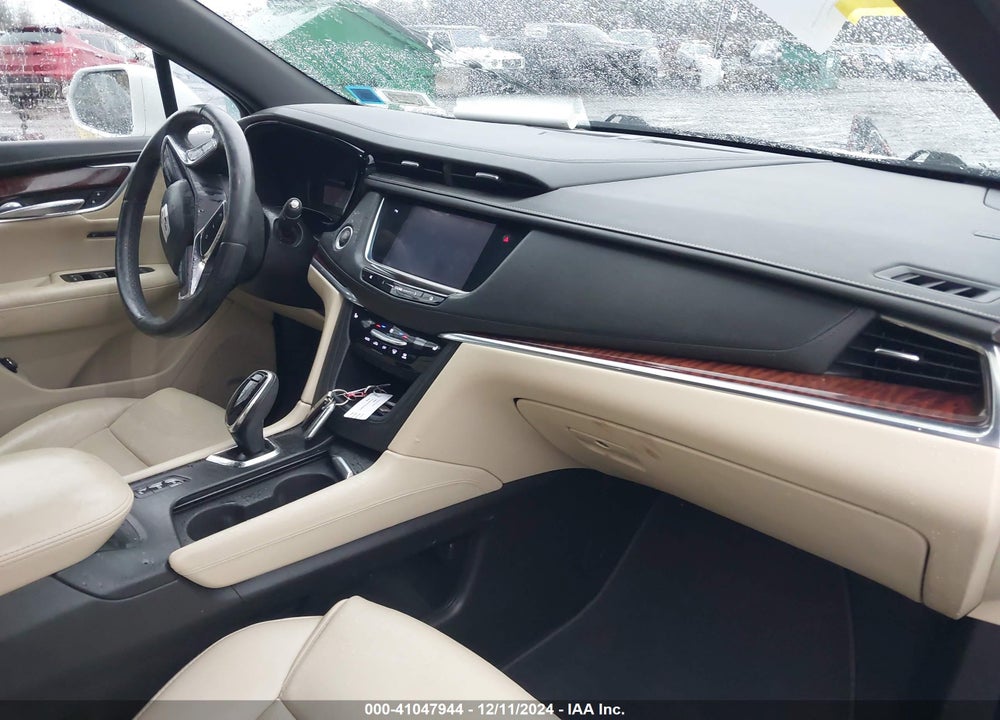 2018 CADILLAC XT5 LUXURY VIN: 1GYKNDRS1JZ150146