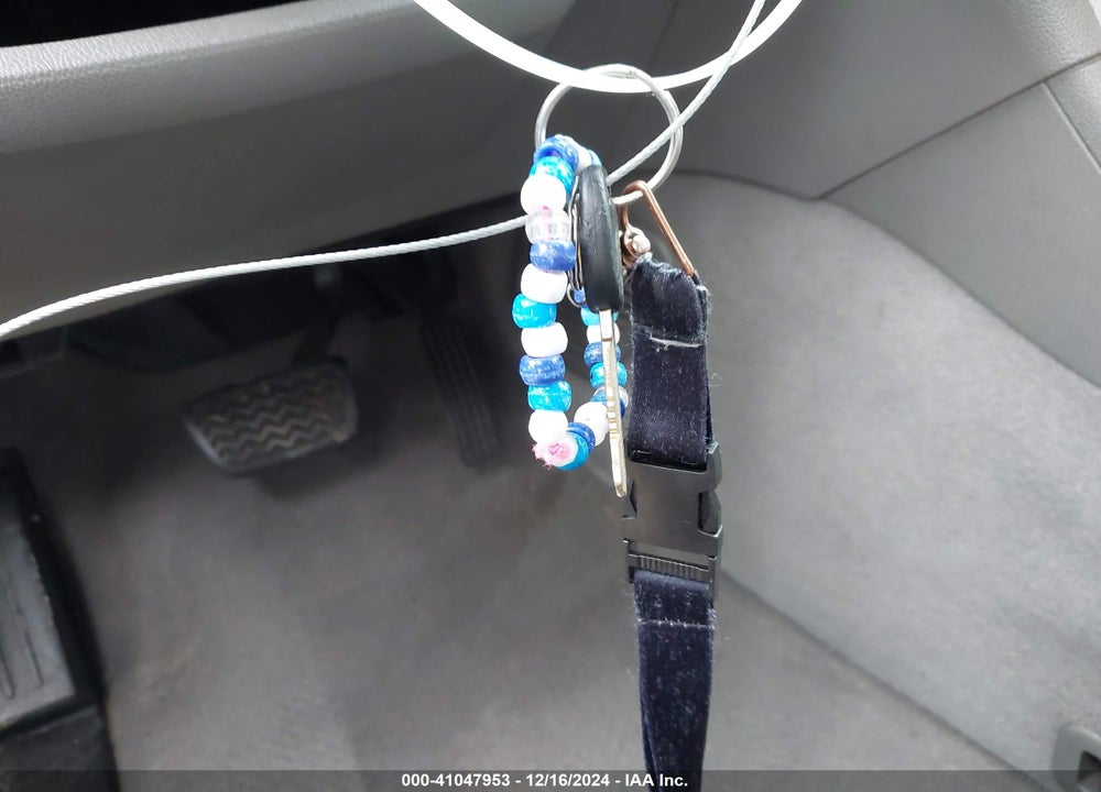 2011 CHEVROLET TRAVERSE 1LT VIN: 1GNKRGED3BJ196474