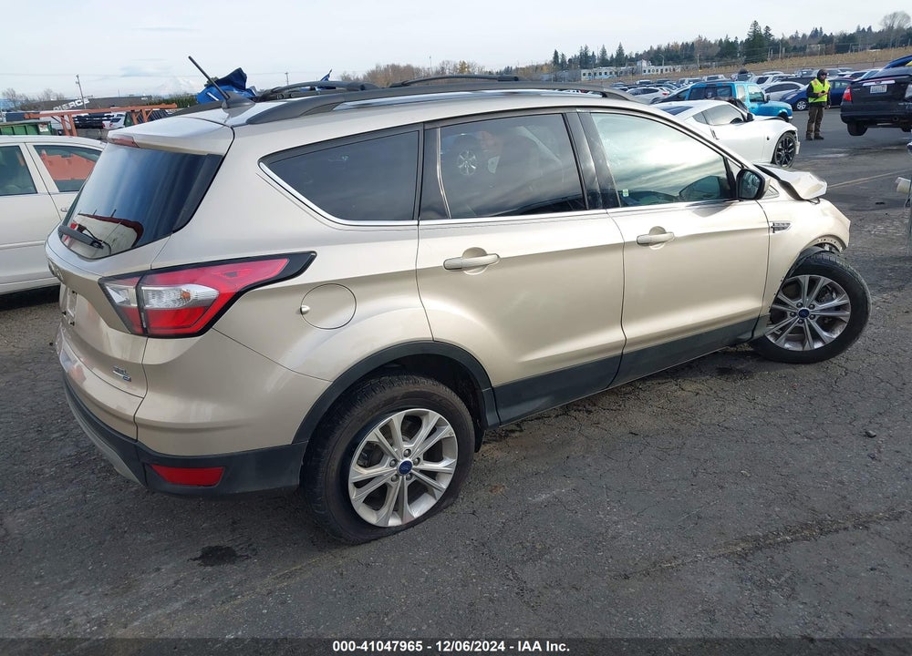 2018 FORD ESCAPE SEL VIN: 1FMCU9HD4JUA88702