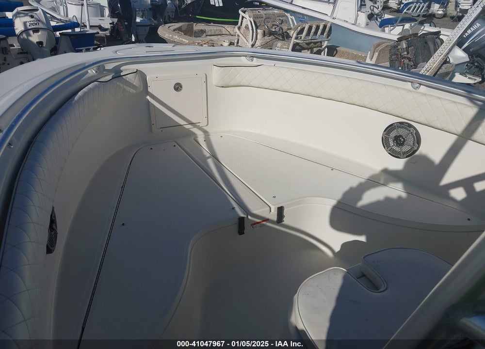 2006 HYDRA-SPORTS BOAT VIN: GHYSRA30C606
