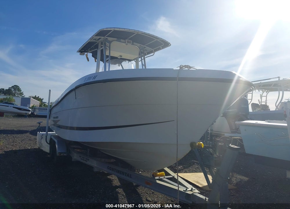 2006 HYDRA-SPORTS BOAT VIN: GHYSRA30C606