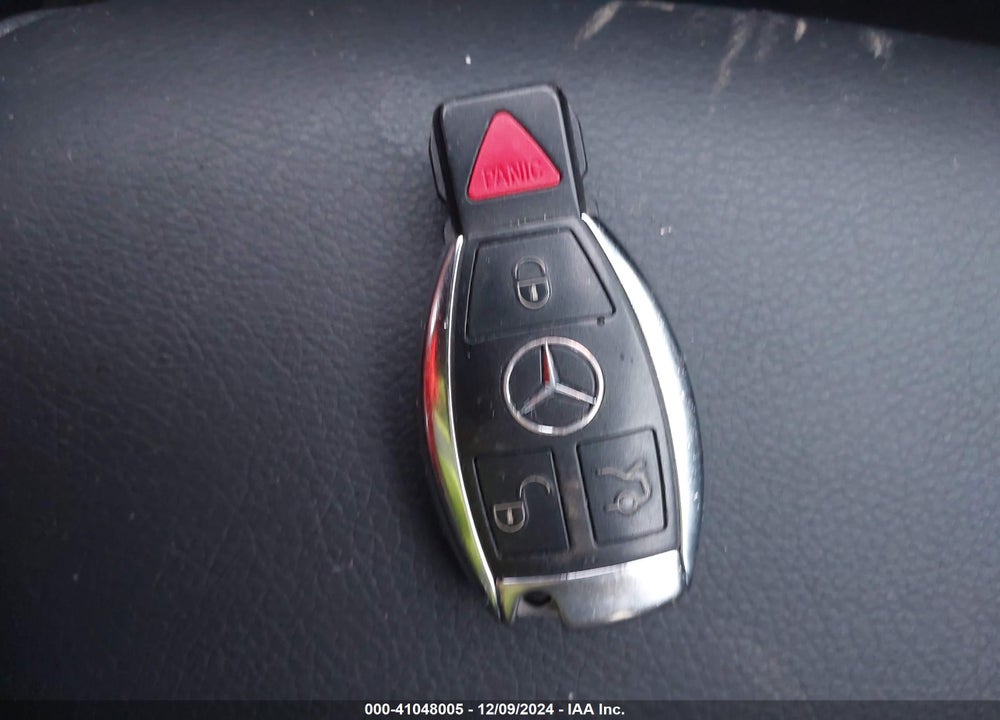 2015 MERCEDES-BENZ GLA 250 4MATIC VIN: WDCTG4GB3FJ132383
