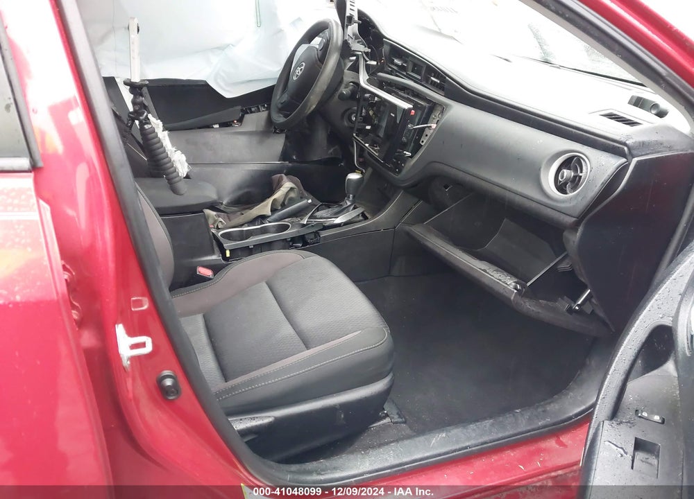 2017 TOYOTA COROLLA LE VIN: 5YFBURHE7HP667439