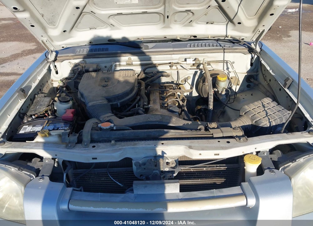 2001 NISSAN FRONTIER XE VIN: 1N6DD26S41C361173