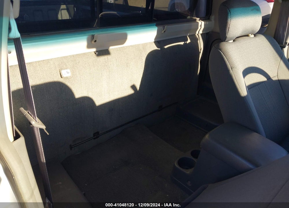 2001 NISSAN FRONTIER XE VIN: 1N6DD26S41C361173