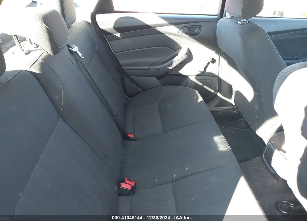 2017 FORD FOCUS S VIN: 1FADP3E24HL279235