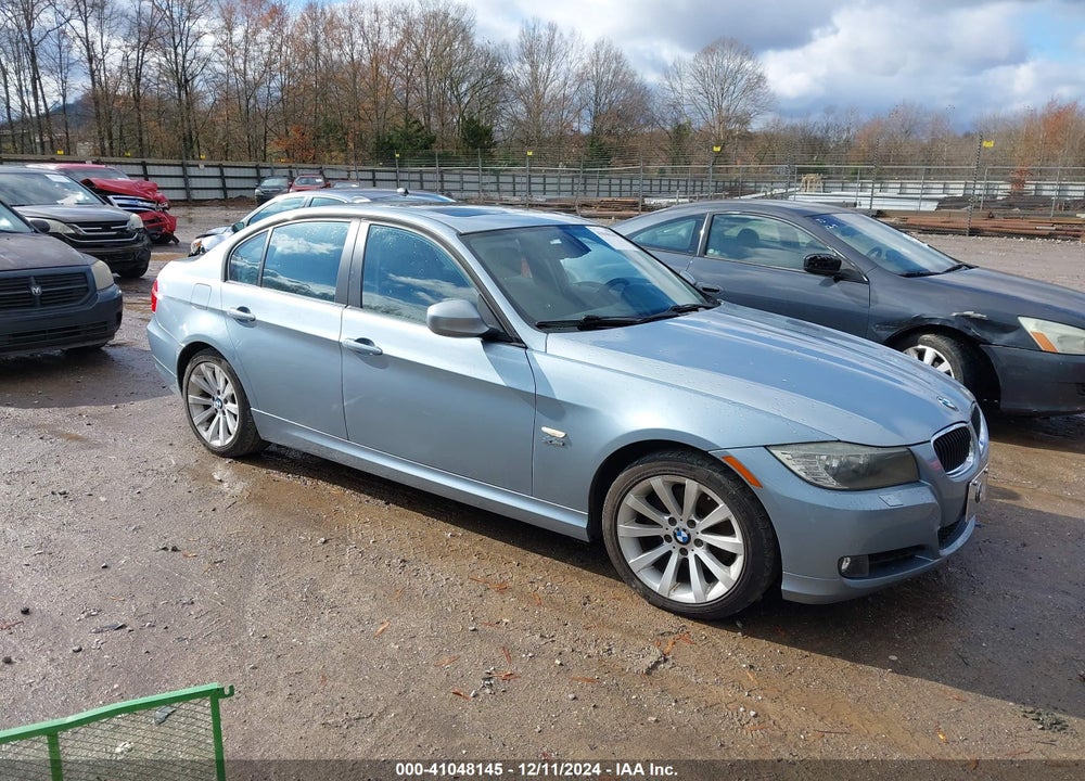 2011 BMW 328I XDRIVE VIN: WBAPK5C50BA660417