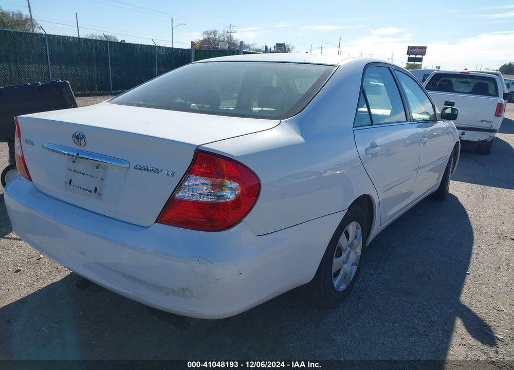 2004 TOYOTA CAMRY LE VIN: JTDBE32K340276849