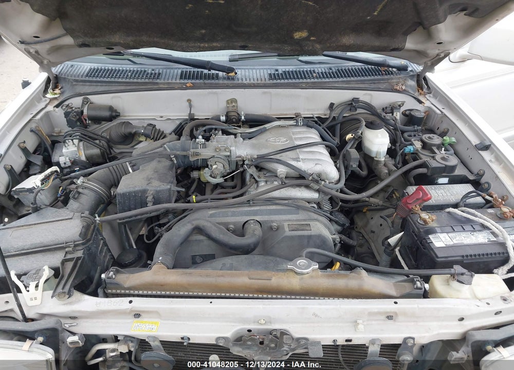 1999 TOYOTA 4RUNNER LIMITED V6 VIN: JT3GN87RXX0112841