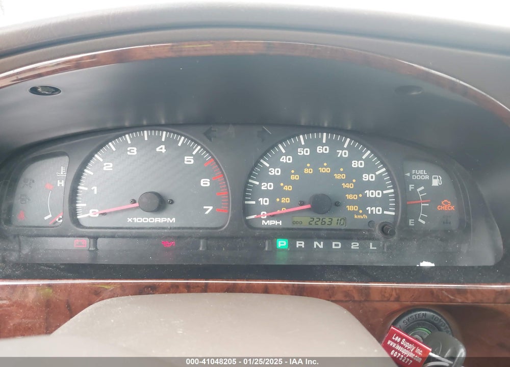 1999 TOYOTA 4RUNNER LIMITED V6 VIN: JT3GN87RXX0112841