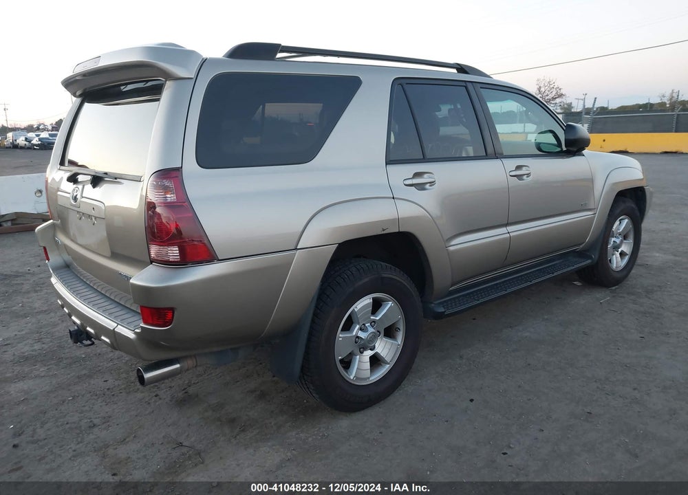 2005 TOYOTA 4RUNNER SR5 V6 VIN: JTEZU14R558025197