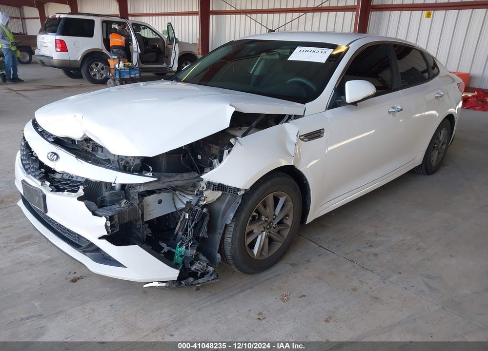 2020 KIA OPTIMA VIN: 5XXGT4L38LG427657