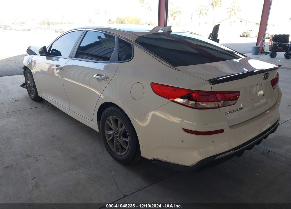 2020 KIA OPTIMA VIN: 5XXGT4L38LG427657