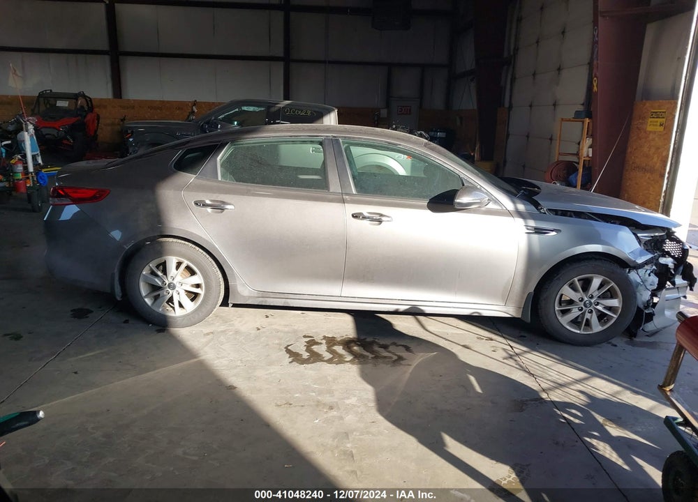 2018 KIA OPTIMA LX VIN: 5XXGT4L39JG228601