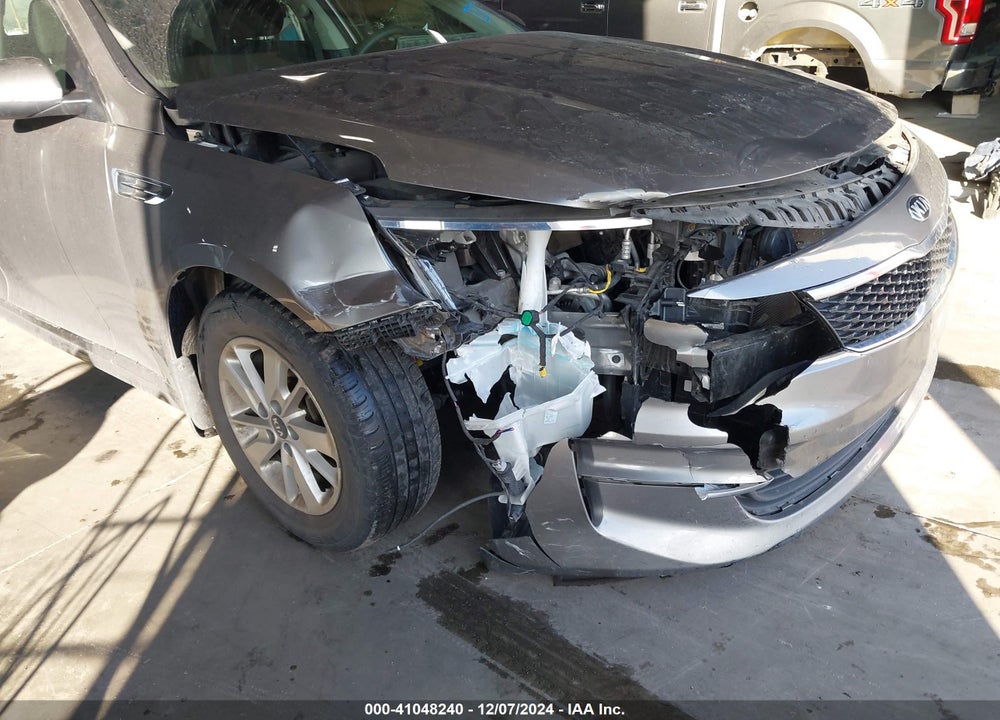 2018 KIA OPTIMA LX VIN: 5XXGT4L39JG228601
