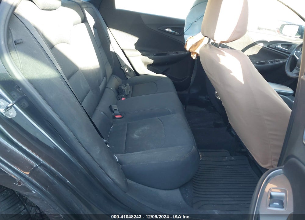 2017 CHEVROLET MALIBU VIN: 1G1ZE5ST5HF139555