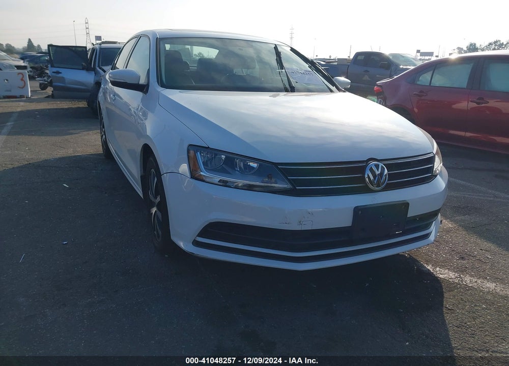 2017 VOLKSWAGEN JETTA 1.4T SE VIN: 3VWDB7AJ1HM346589