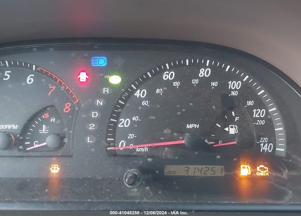 2004 TOYOTA CAMRY LE VIN: 4T1BE30K64U874263