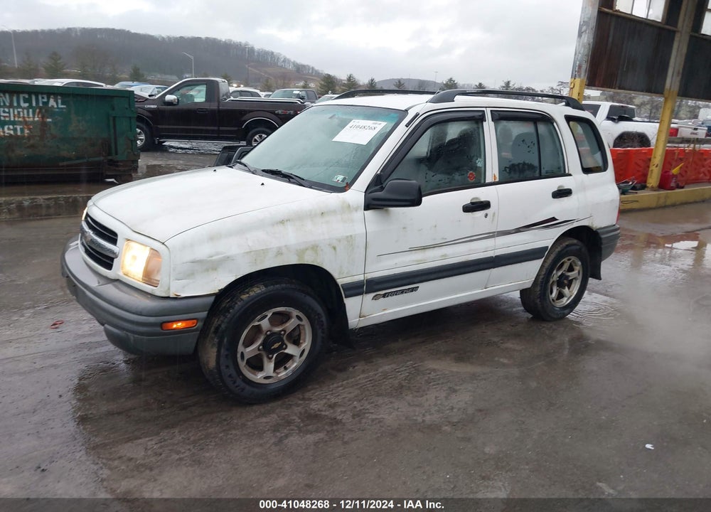 2000 CHEVROLET TRACKER HARD TOP VIN: 2CNBJ13C2Y6948884