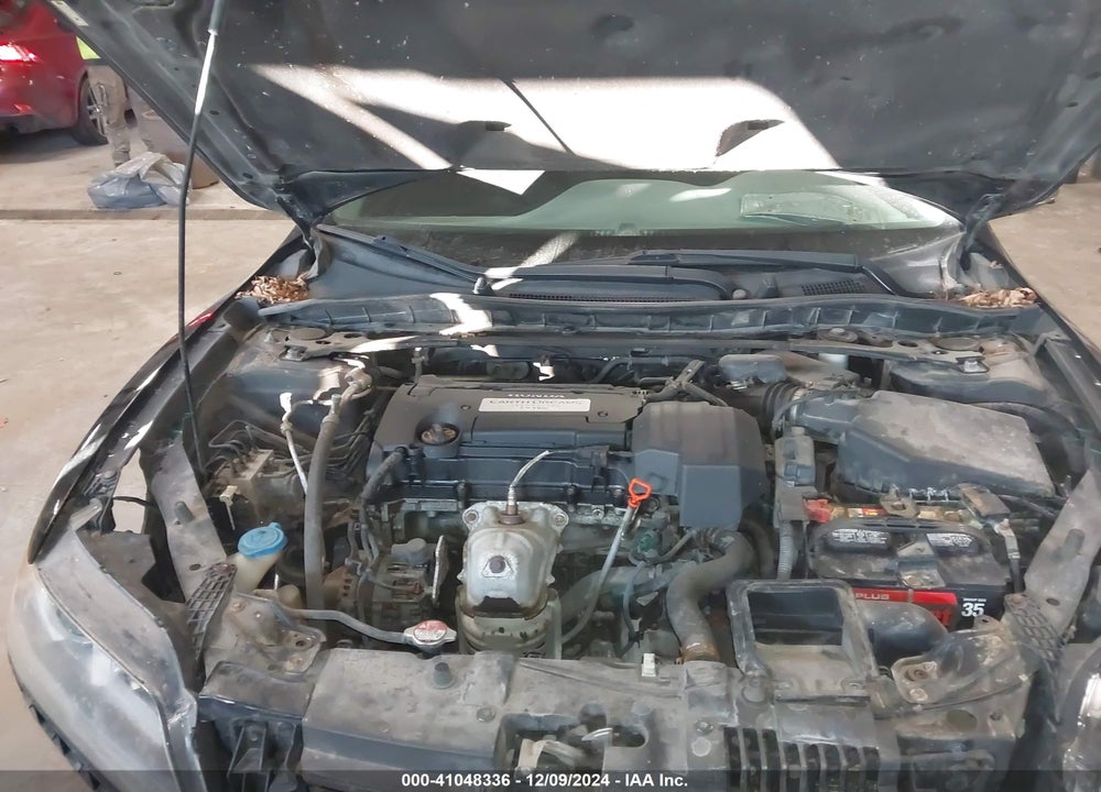 2013 HONDA ACCORD VIN: 1HGCT1B32DA001296