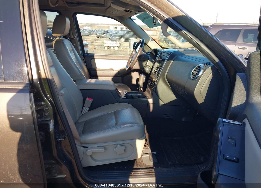 2008 FORD EXPLORER XLT VIN: 1FMEU73E98UA36067