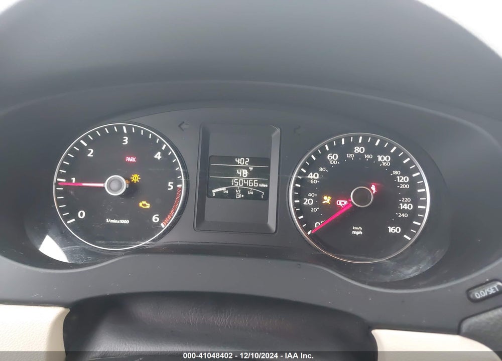2014 VOLKSWAGEN JETTA 2.0L TDI VIN: 3VW3L7AJ5EM360161
