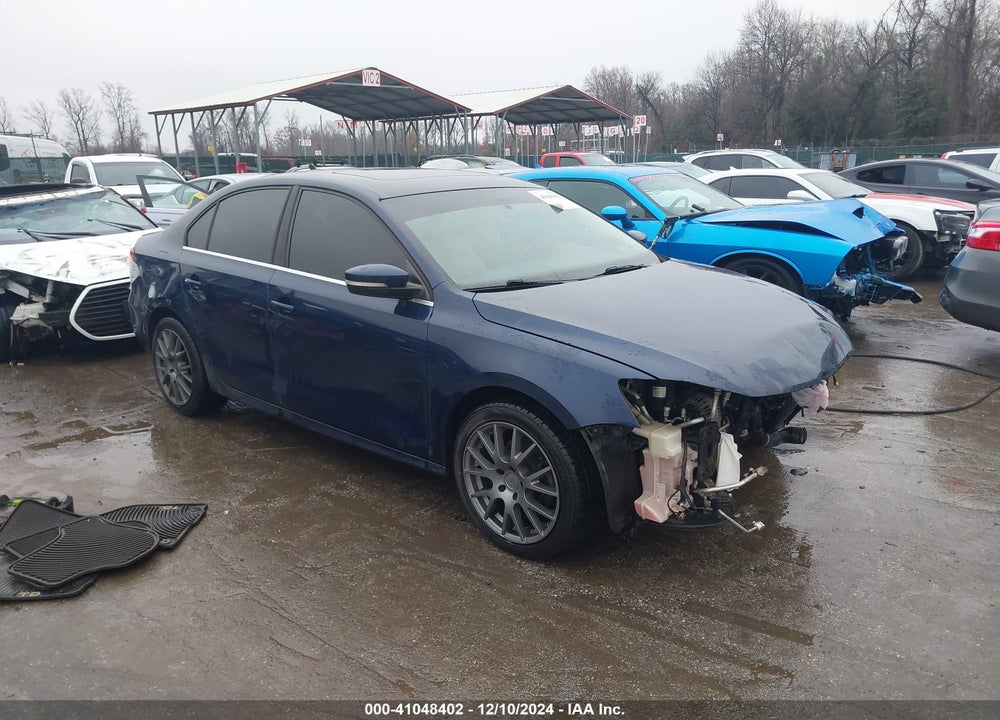 2014 VOLKSWAGEN JETTA 2.0L TDI VIN: 3VW3L7AJ5EM360161