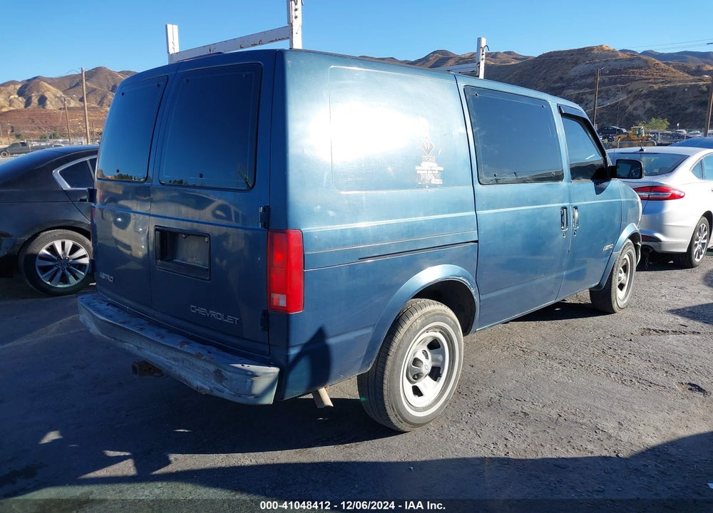 1998 CHEVROLET ASTRO VIN: 1GCDM19W3WB154119