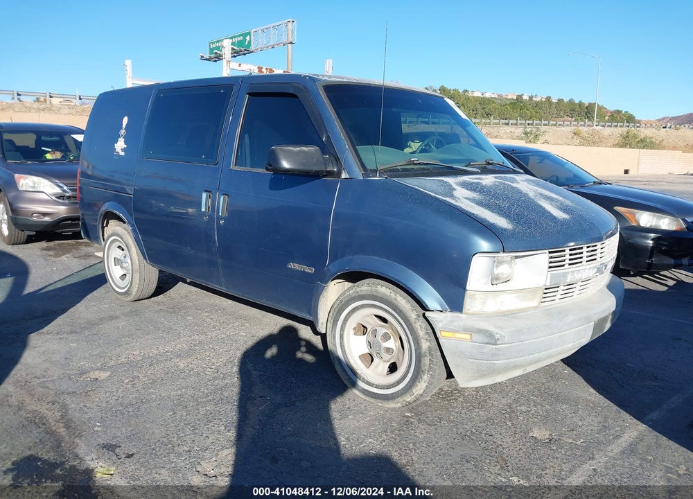 1998 CHEVROLET ASTRO VIN: 1GCDM19W3WB154119