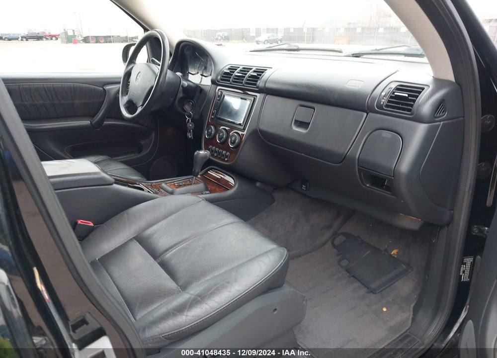2004 MERCEDES-BENZ ML 350 4MATIC VIN: 4JGAB57E84A460791
