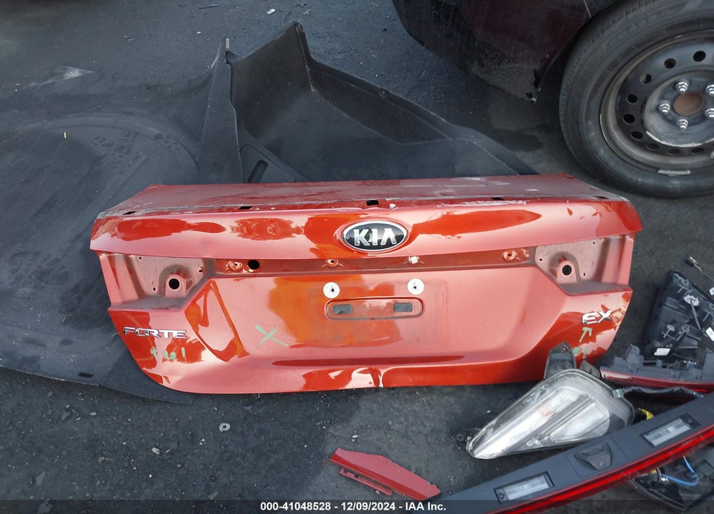 2019 KIA FORTE EX VIN: 3KPF54ADXKE070197