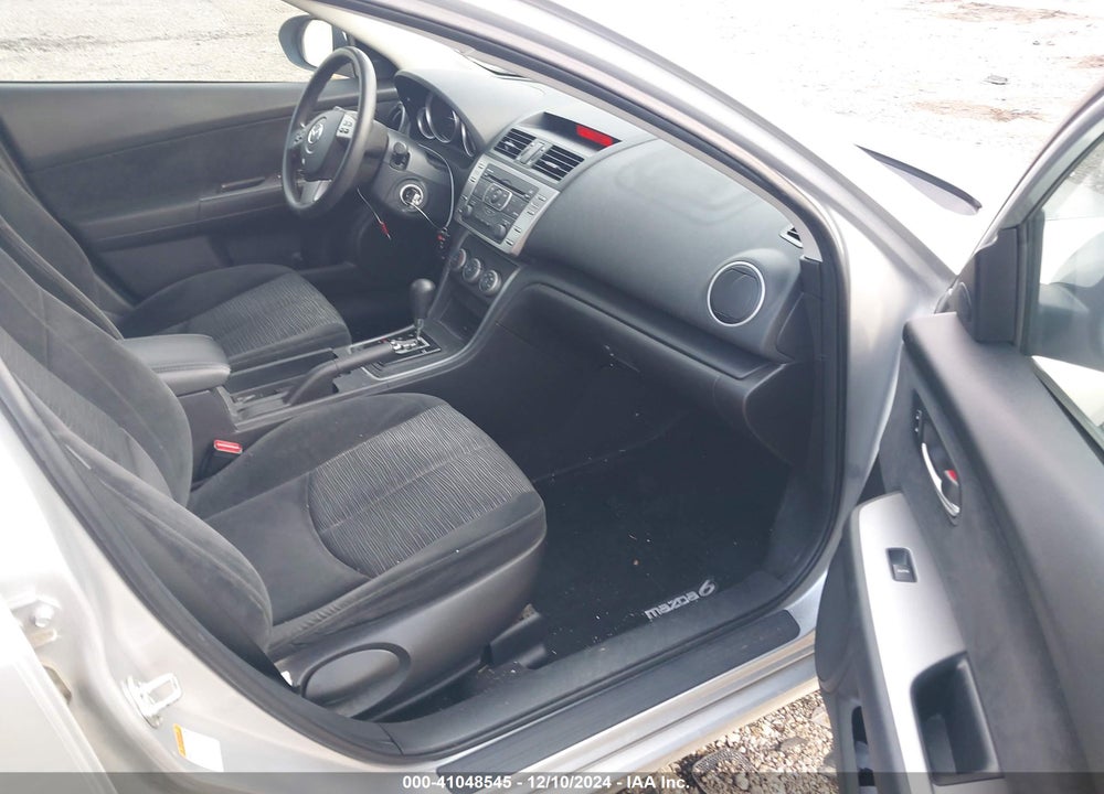 2009 MAZDA 6 I SPORT VIN: 1YVHP81H695M47413