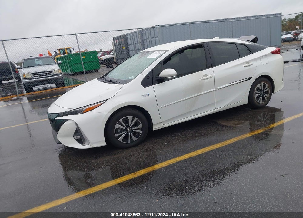 2017 TOYOTA PRIUS PRIME VIN: JTDKARFP8H3054526