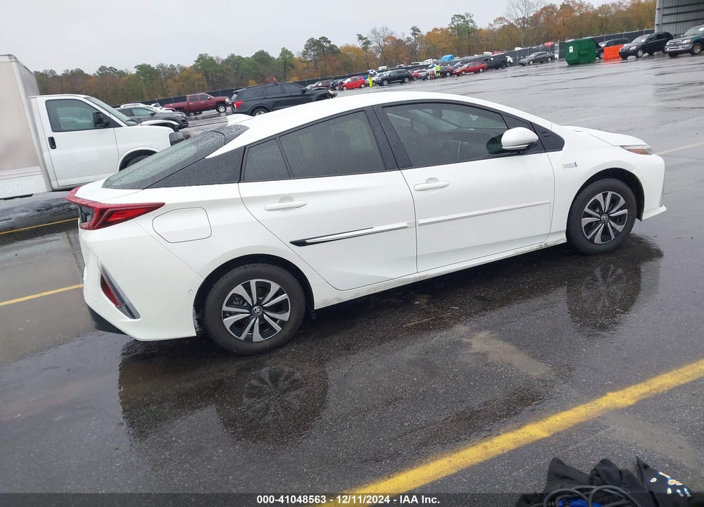 2017 TOYOTA PRIUS PRIME VIN: JTDKARFP8H3054526