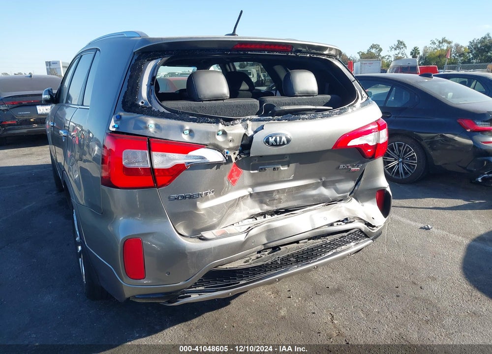 2014 KIA SORENTO VIN: 5XYKW4A76EG516424