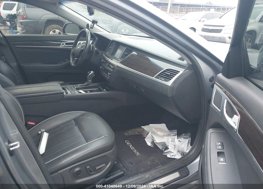 2015 HYUNDAI GENESIS 3.8 VIN: KMHGN4JE5FU047197